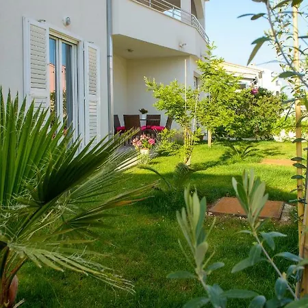 Topli Bok Apartment