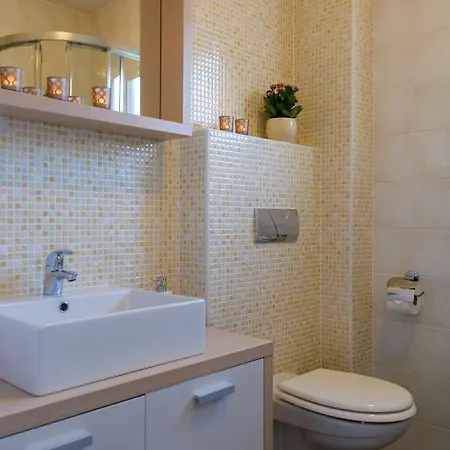 Topli Bok Apartment