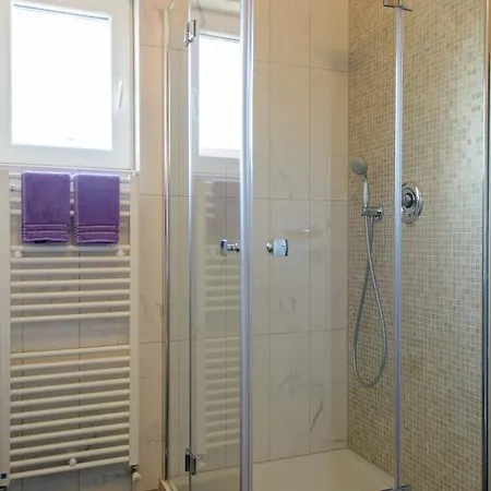 Topli Bok Apartman *