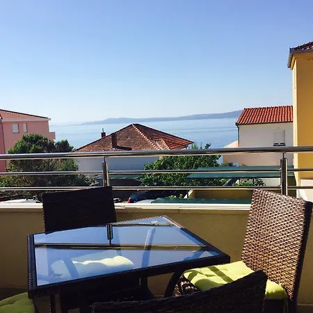 Topli Bok Apartman *